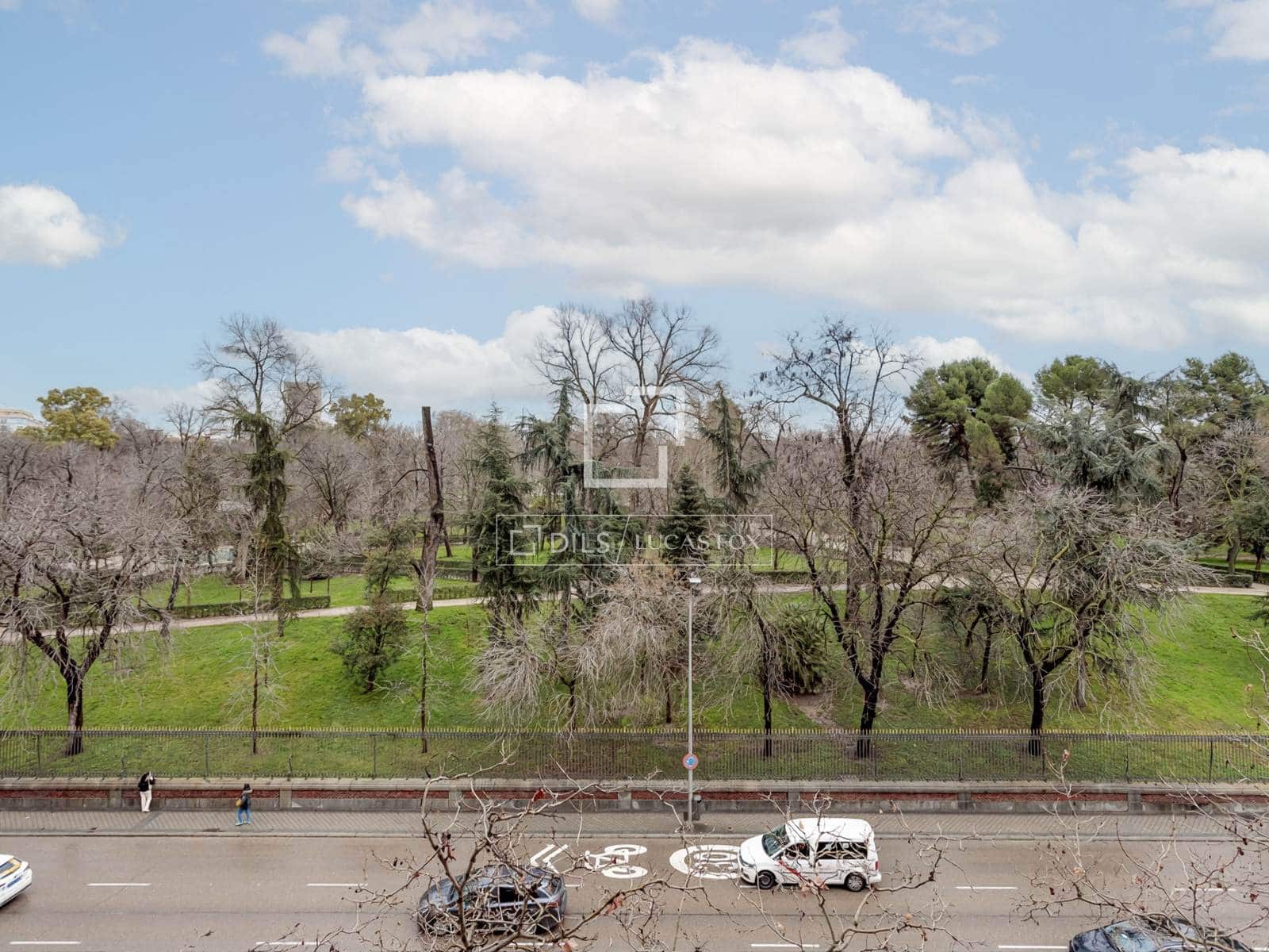 3 sovrum Lägenhet att hyra i Madrid stad - 7 500 € (Ref: 9603307)