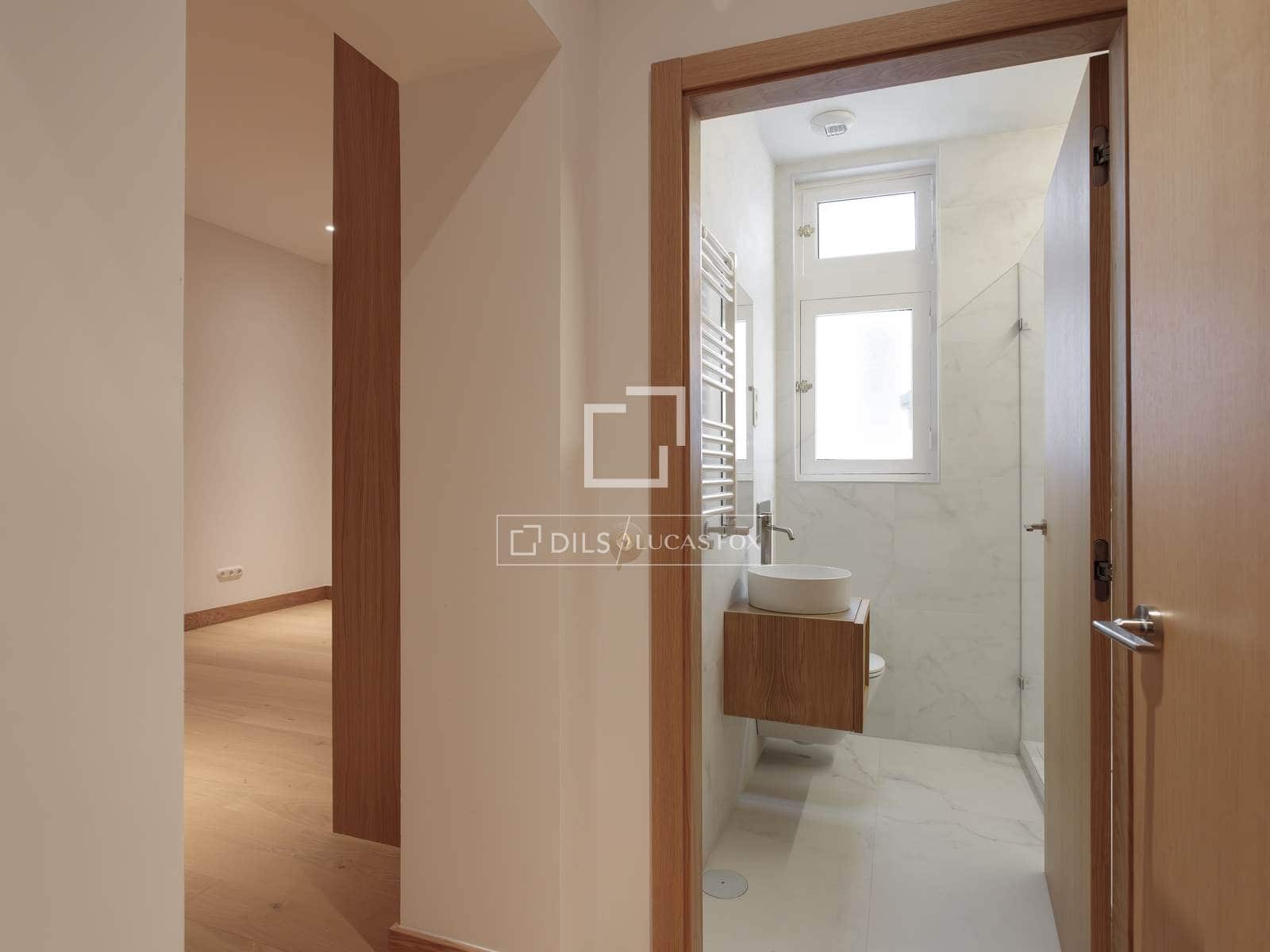 3 sovrum Lägenhet att hyra i Madrid stad - 7 500 € (Ref: 9603307)