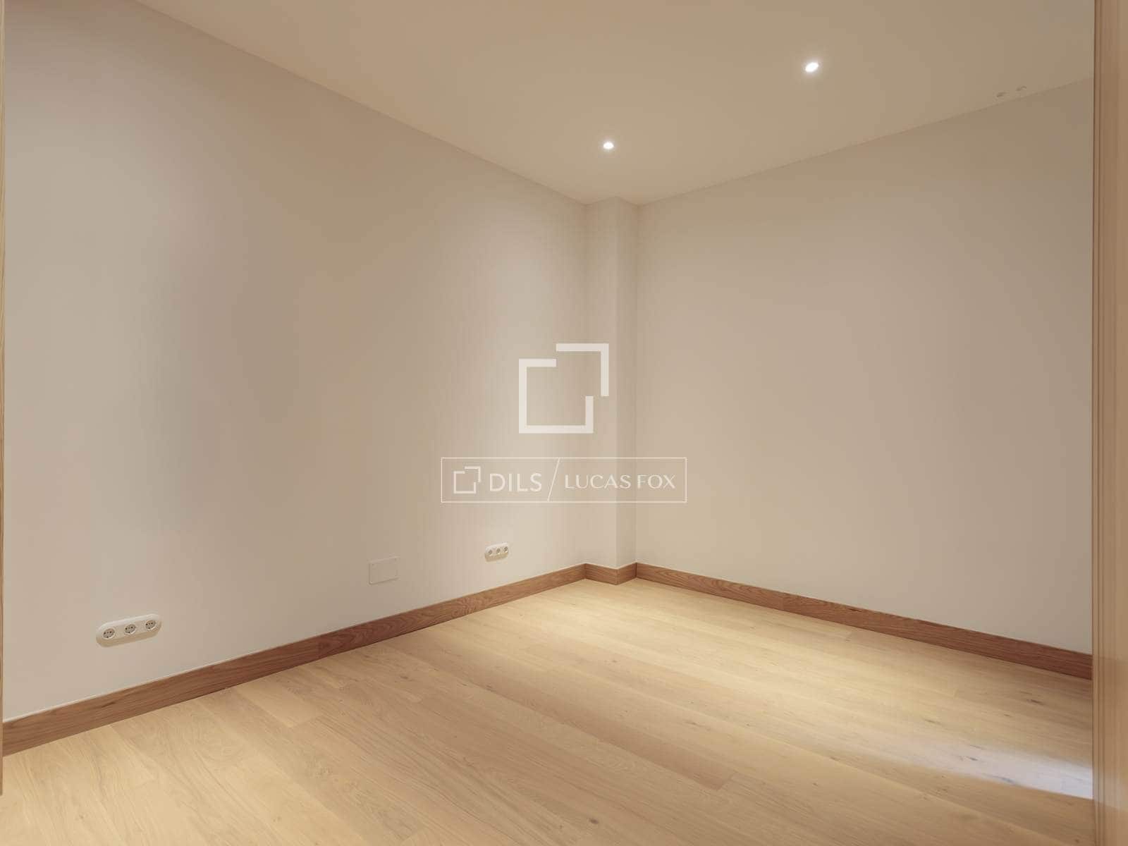 3 sovrum Lägenhet att hyra i Madrid stad - 7 500 € (Ref: 9603307)