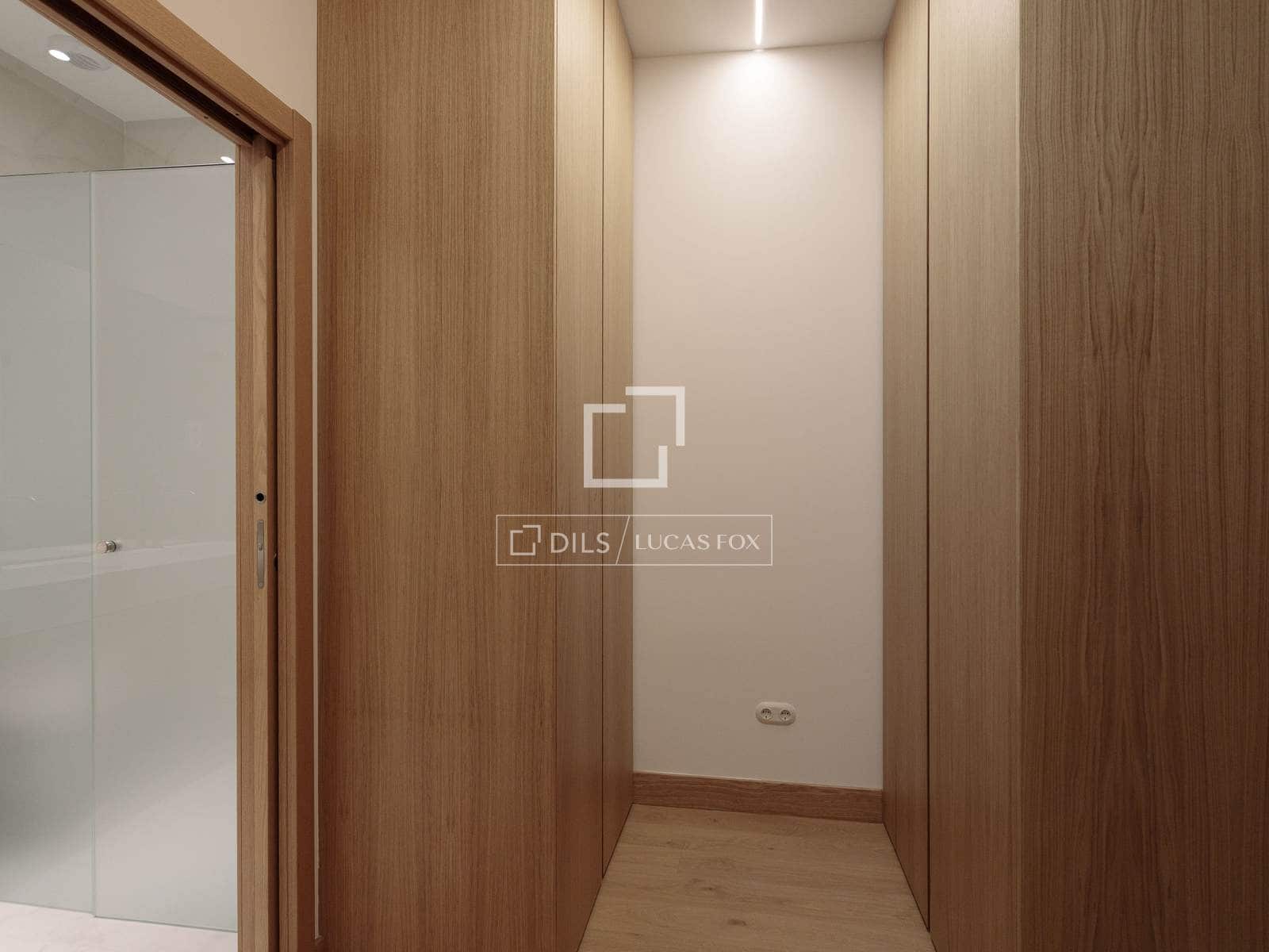 3 sovrum Lägenhet att hyra i Madrid stad - 7 500 € (Ref: 9603307)