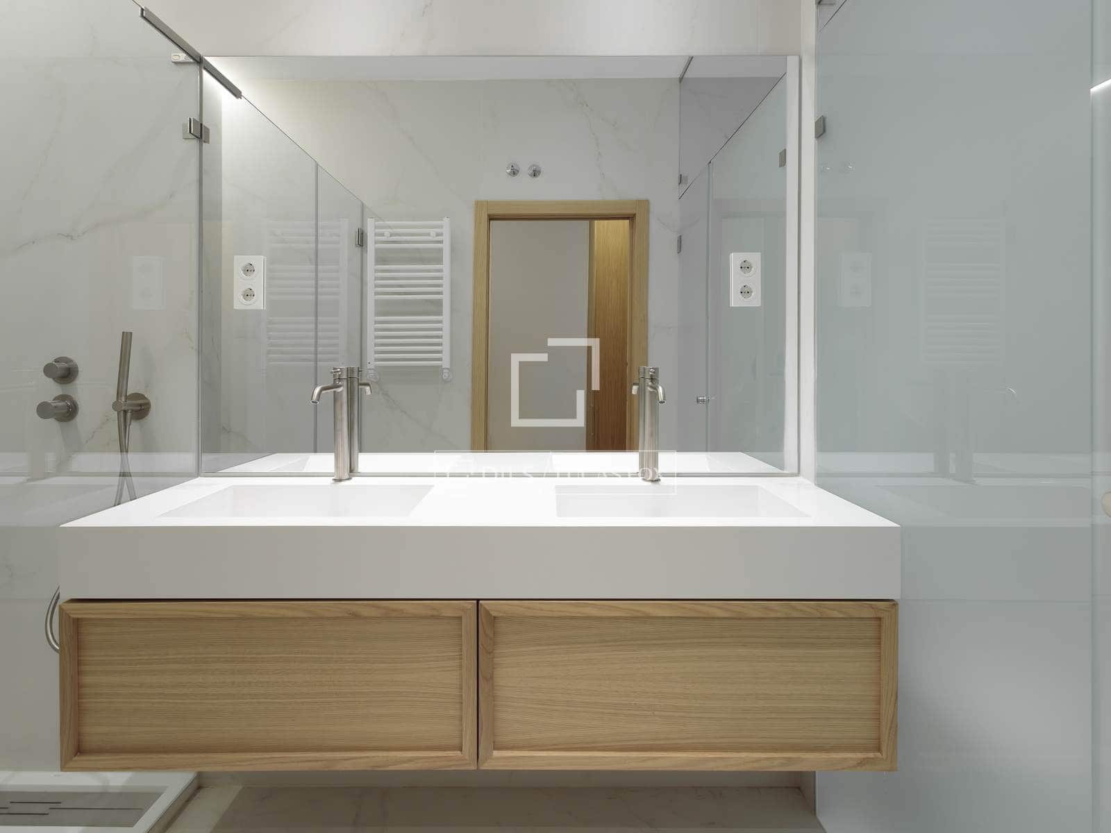 3 sovrum Lägenhet att hyra i Madrid stad - 7 500 € (Ref: 9603307)