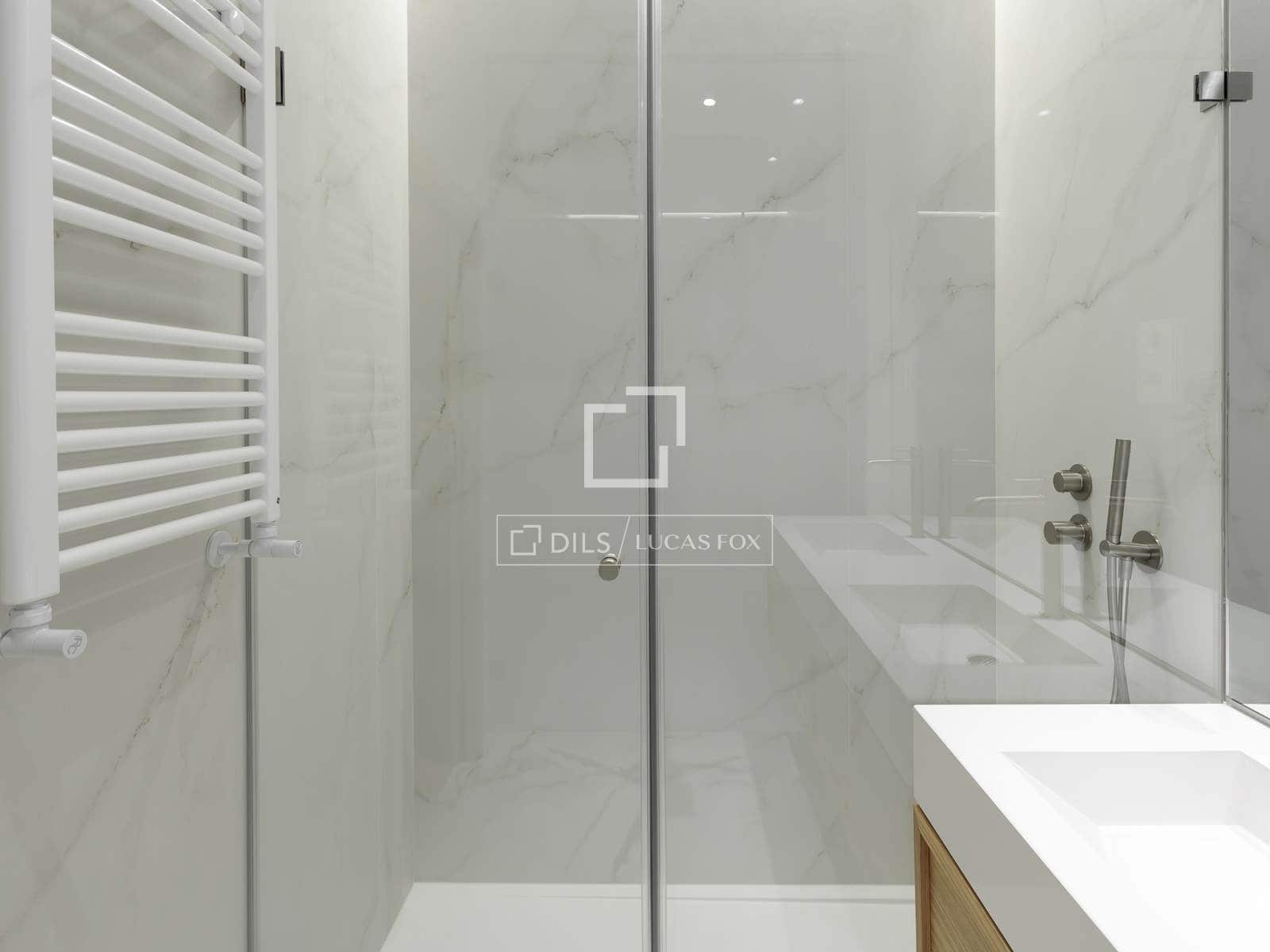 3 sovrum Lägenhet att hyra i Madrid stad - 7 500 € (Ref: 9603307)