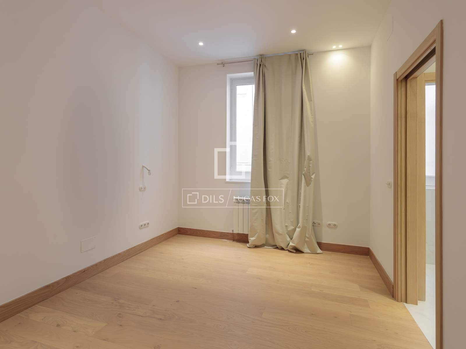 3 sovrum Lägenhet att hyra i Madrid stad - 7 500 € (Ref: 9603307)
