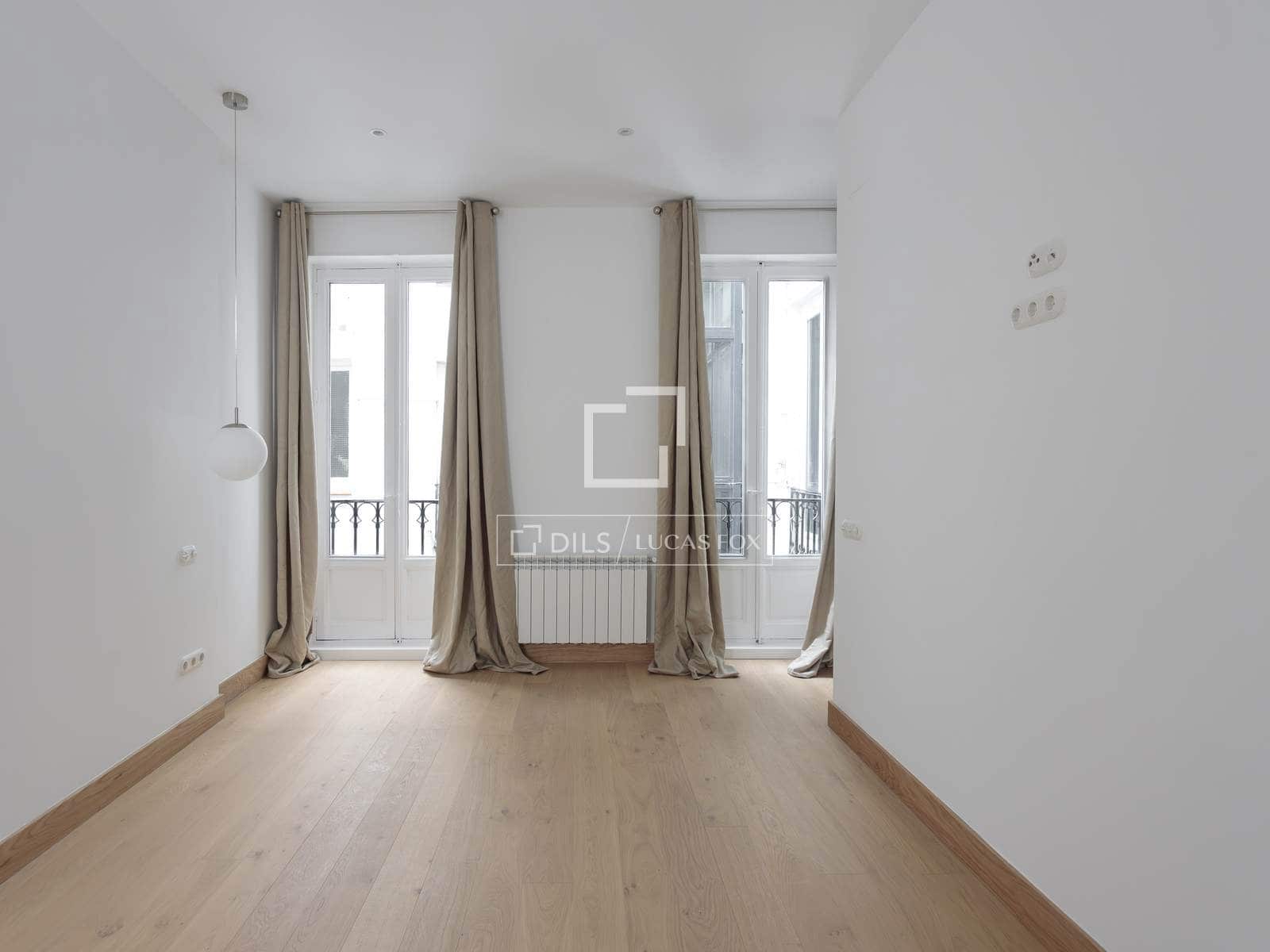 3 sovrum Lägenhet att hyra i Madrid stad - 7 500 € (Ref: 9603307)