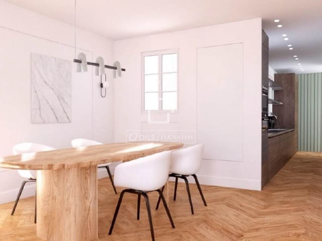 3 bedroom Apartment for sale in Argüelles, Madrid city - € 1,190,000 (Ref: 9603310)