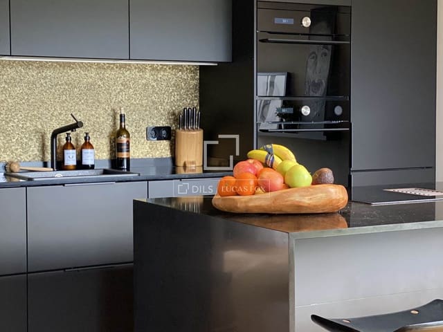 4 soverom Villa til salgs i Sant Just Desvern med svømmebasseng garasje - € 2 190 000 (Ref: 9603311)