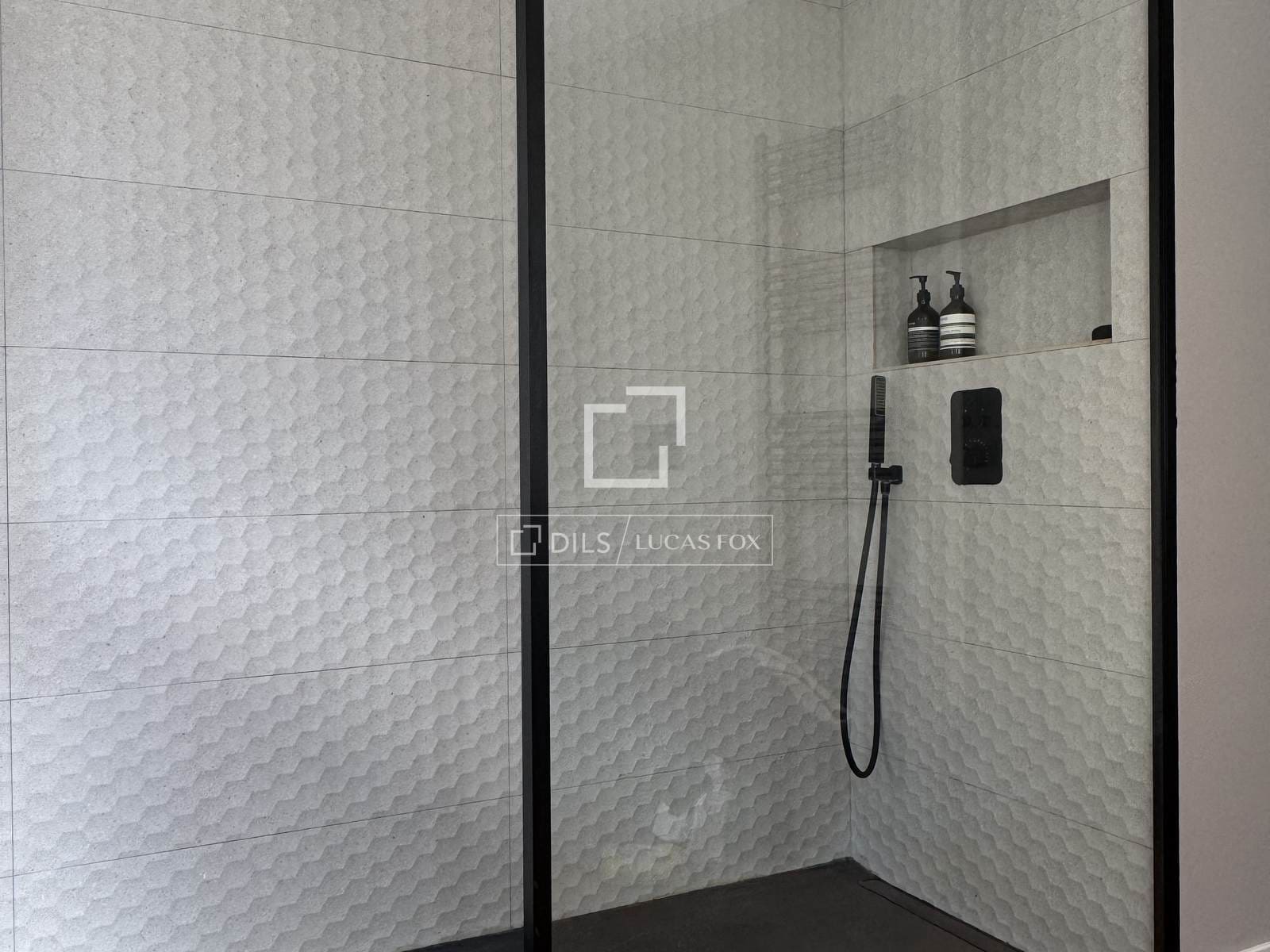 4 bedroom Villa for sale in Sant Just Desvern with pool garage - € 2,190,000 (Ref: 9603311)