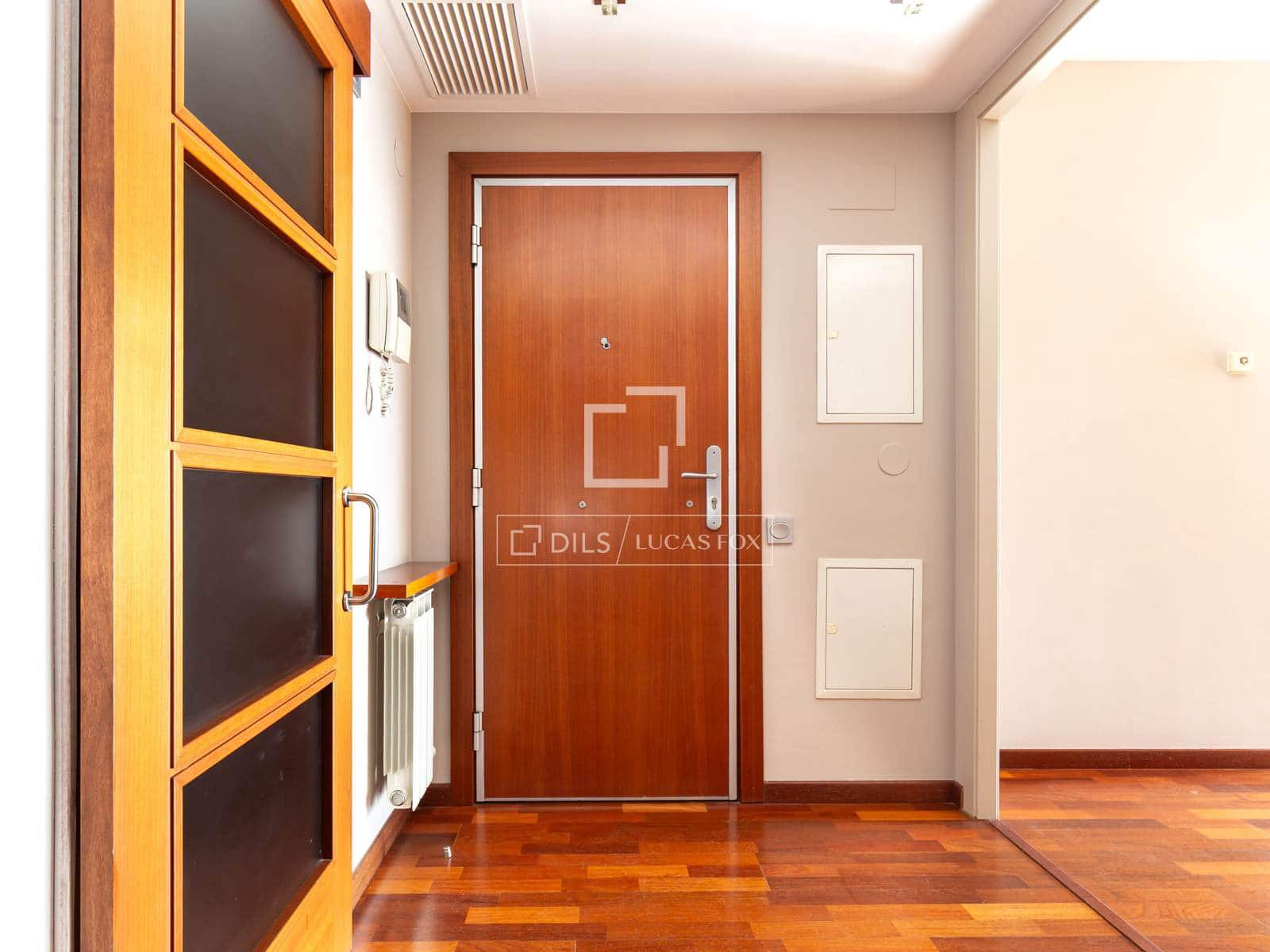 4 slaapkamer Appartement te huur in Esplugues de Llobregat met zwembad garage - € 3.059 (Ref: 9603313)