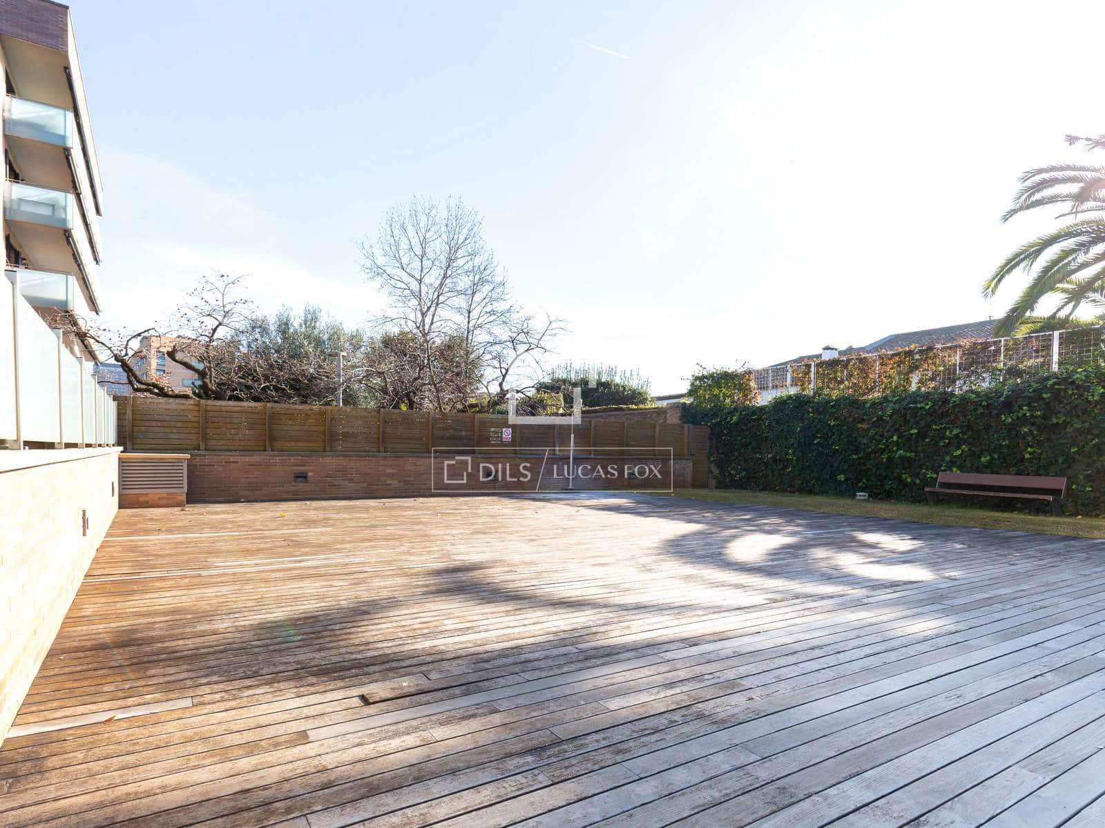 4 slaapkamer Appartement te huur in Esplugues de Llobregat met zwembad garage - € 3.059 (Ref: 9603313)