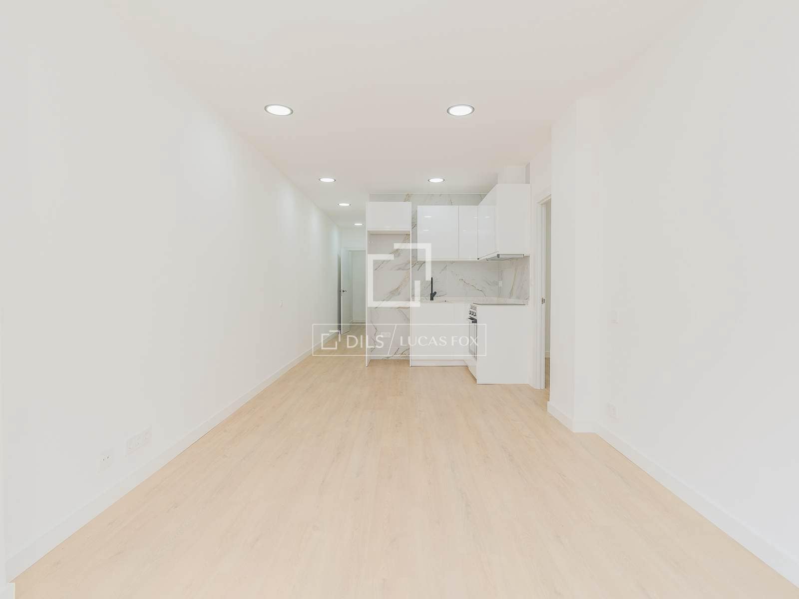 Apartamento de 3 habitaciones en Barcelona ciudad en venta - 545.000 € (Ref: 9603435)