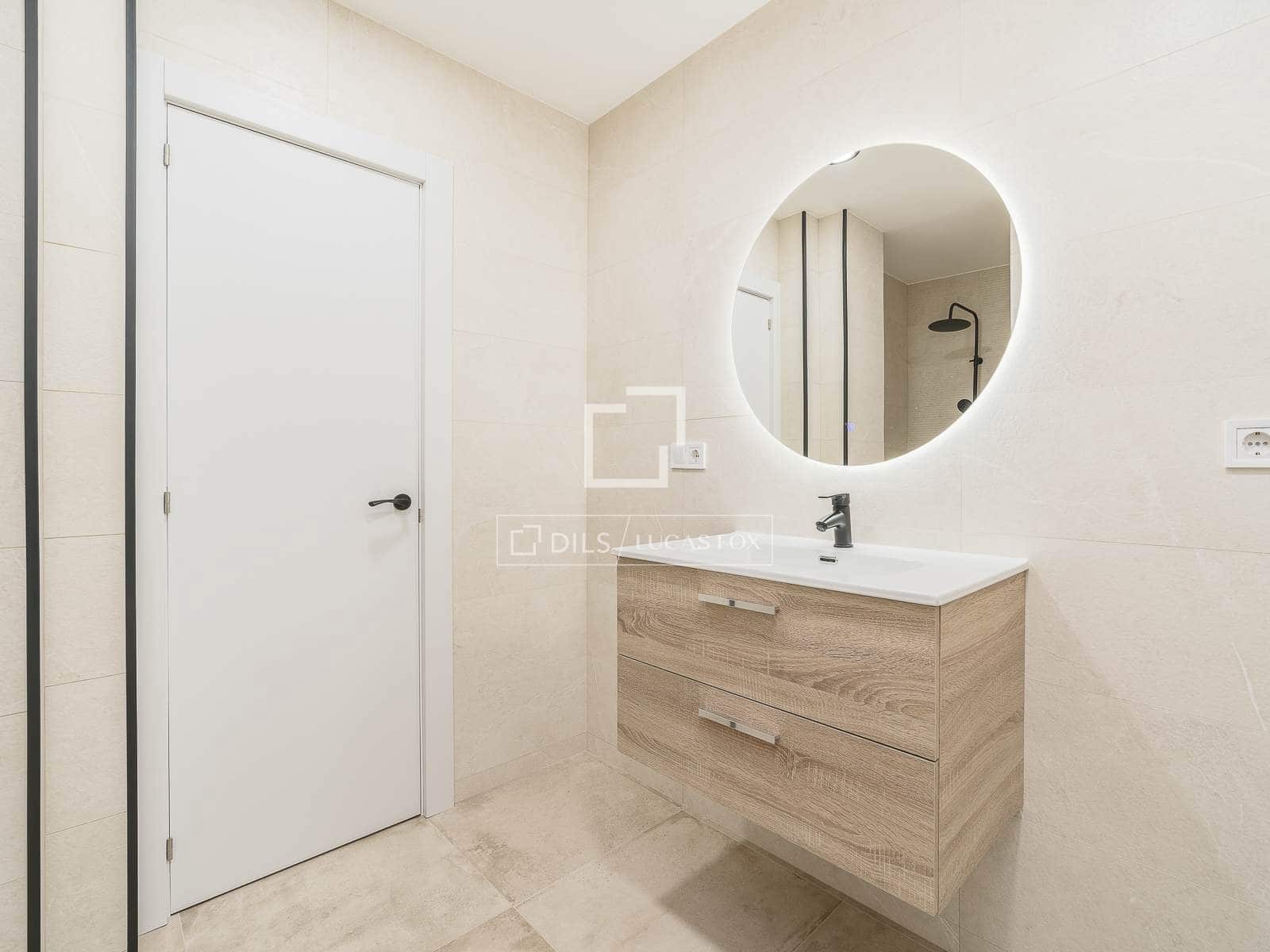 Apartamento de 3 habitaciones en Barcelona ciudad en venta - 545.000 € (Ref: 9603435)