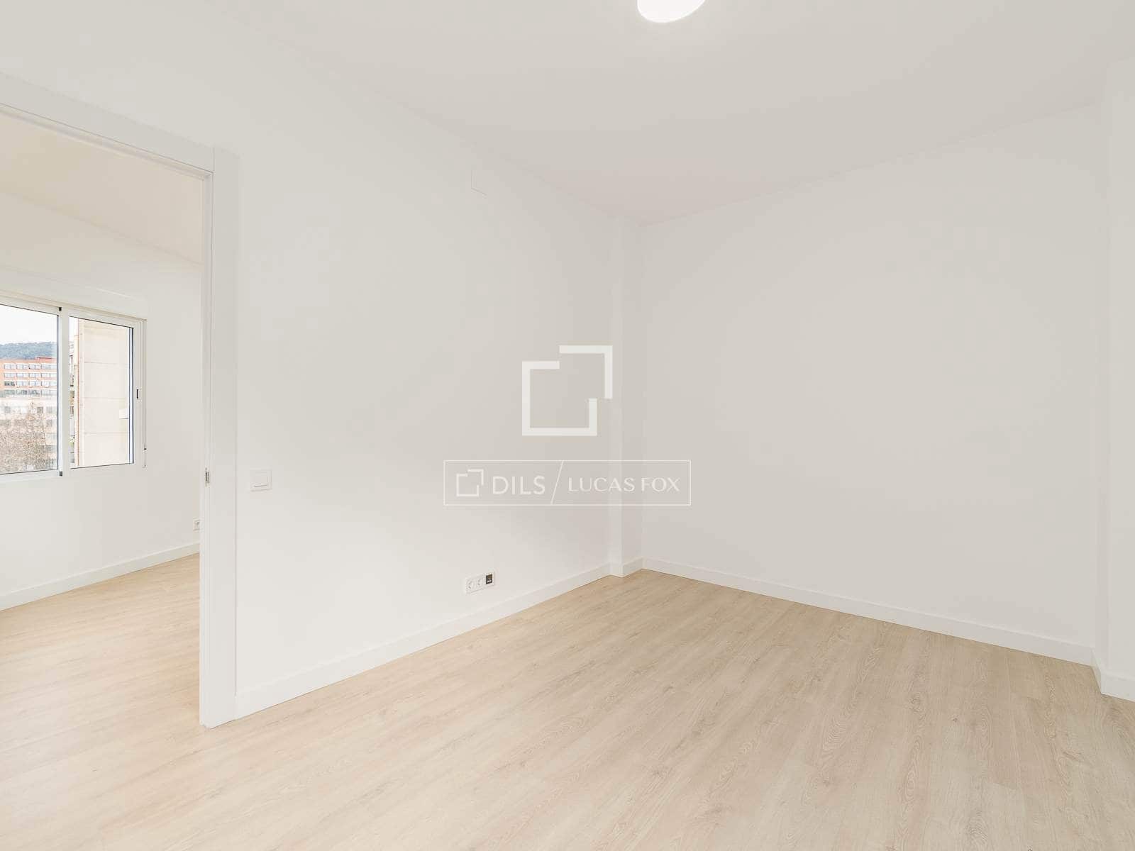 Apartamento de 3 habitaciones en Barcelona ciudad en venta - 545.000 € (Ref: 9603435)