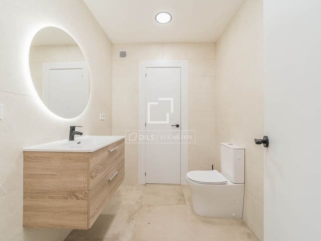 Apartamento de 3 habitaciones en Barcelona ciudad en venta - 545.000 € (Ref: 9603435)