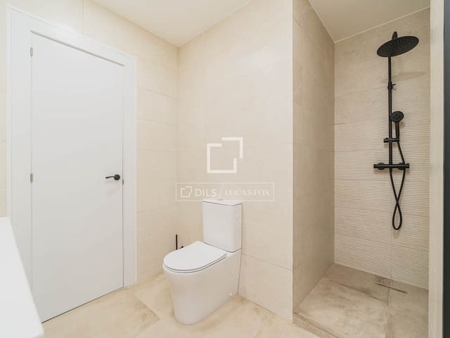 Apartamento de 3 habitaciones en Barcelona ciudad en venta - 545.000 € (Ref: 9603435)