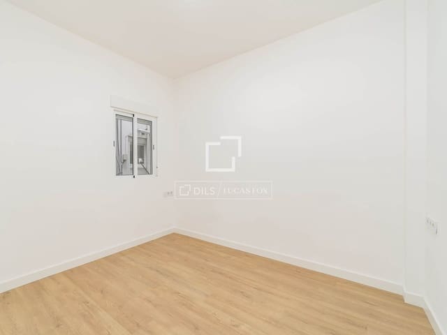 Apartamento de 3 habitaciones en Barcelona ciudad en venta - 545.000 € (Ref: 9603435)