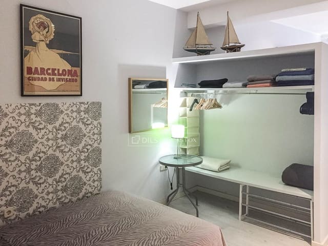 2 sovrum Lägenhet till salu i Ciutat Vella, Barcelona stad - 378 000 € (Ref: 9603436)