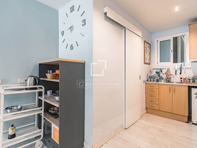 2 quarto Apartamento para venda em Ciutat Vella, Barcelona cidade - 369 500 € (Ref: 9603436)