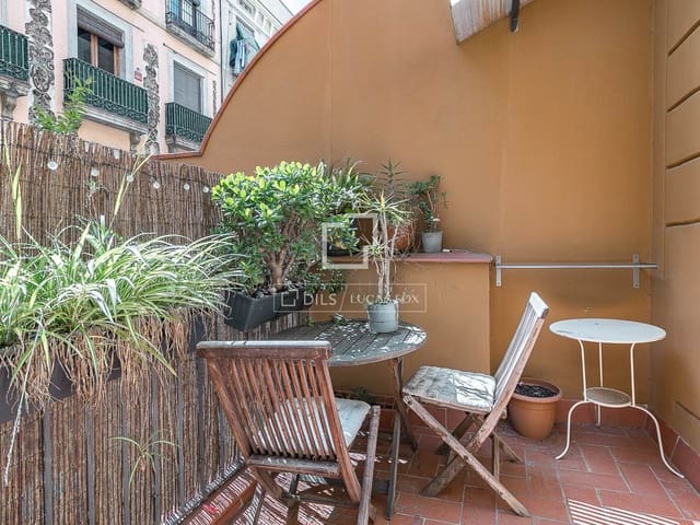 2 quarto Apartamento para venda em Ciutat Vella, Barcelona cidade - 369 500 € (Ref: 9603436)