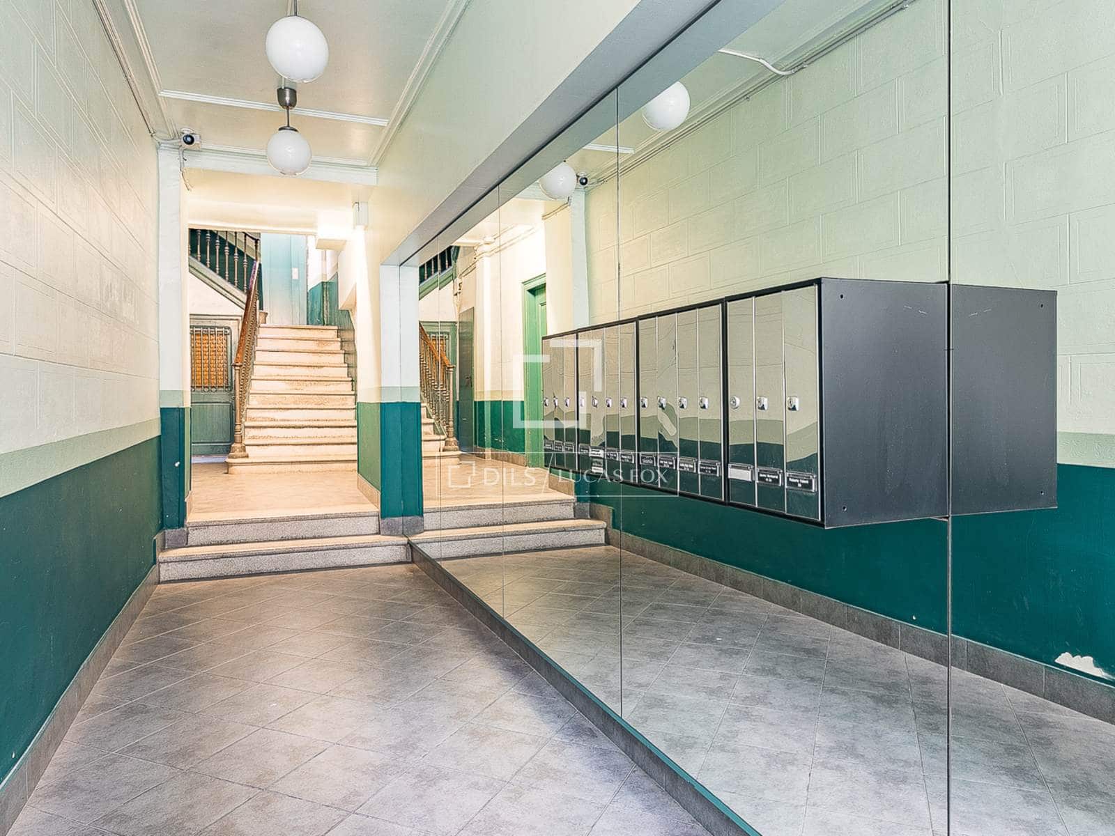 2 quarto Apartamento para venda em Barcelona cidade - 369 500 € (Ref: 9603436)