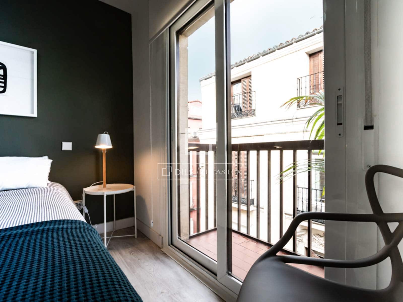 1 quarto Apartamento para arrendar em Madrid cidade - 2 600 € (Ref: 9603438)