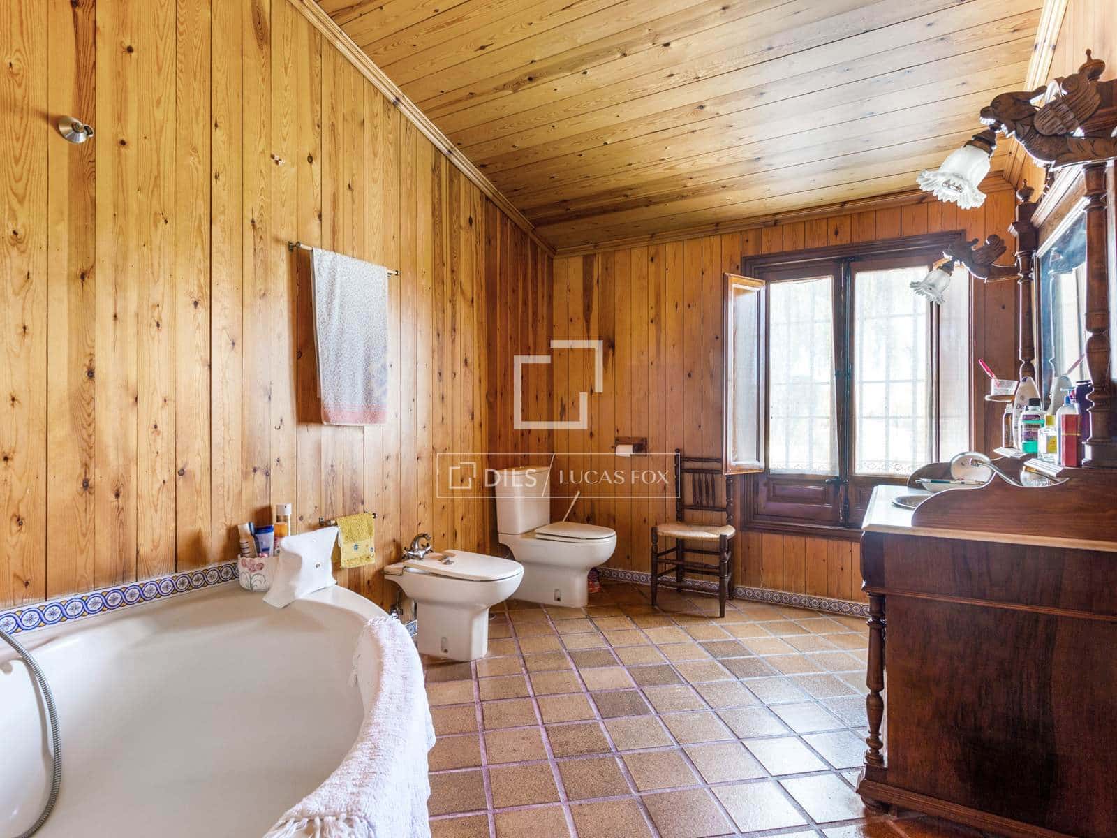 6 chambre Villa/Maison à vendre à Valdeolmos avec piscine garage - 6 290 000 € (Ref: 9603439)