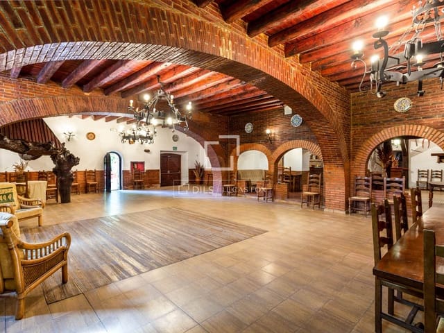 6 camera da letto Villa in vendita in Valdeolmos, Valdeolmos-Alalpardo con piscina garage - 6.290.000 € (Rif: 9603439)