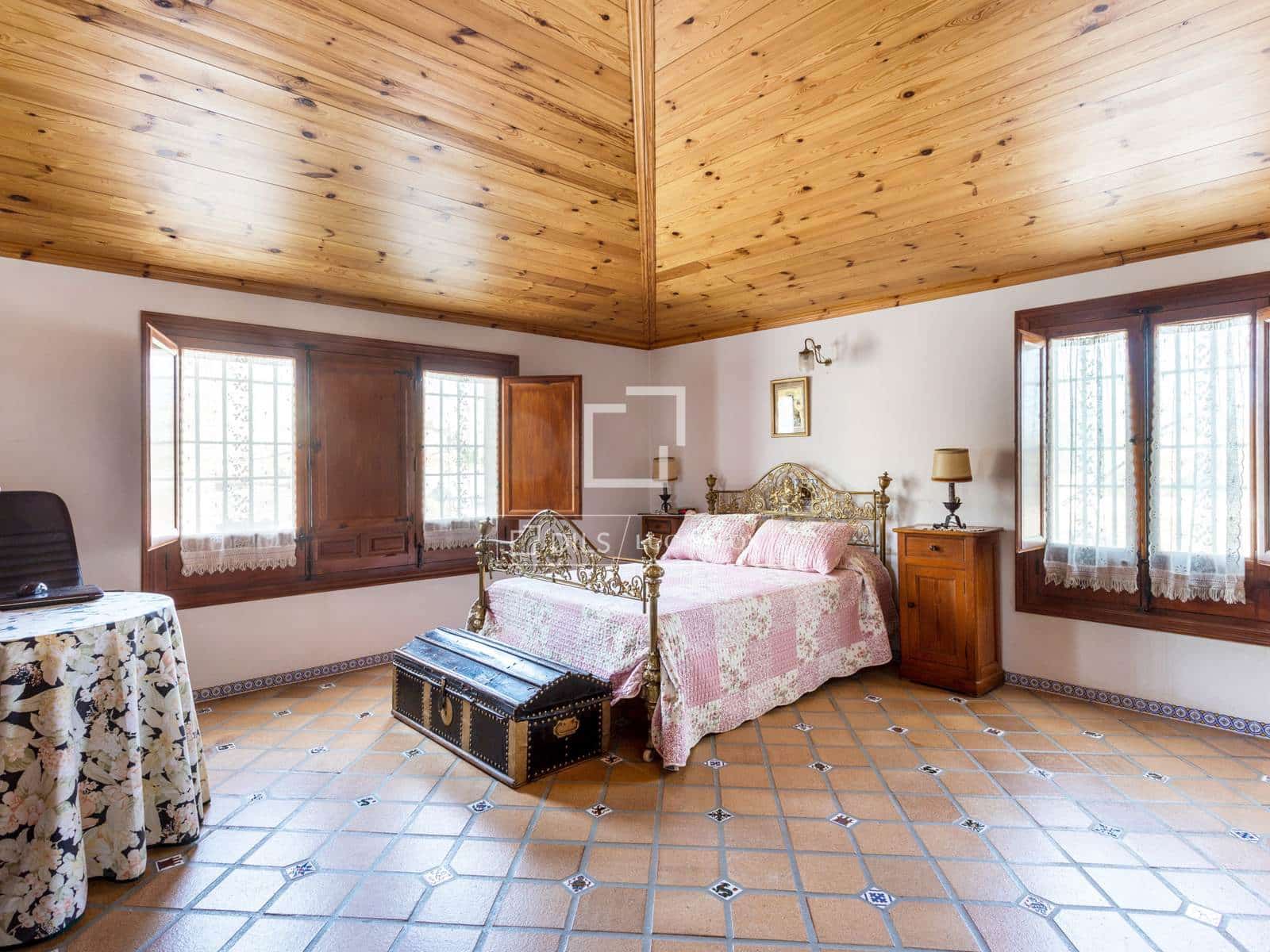 6 chambre Villa/Maison à vendre à Valdeolmos avec piscine garage - 6 290 000 € (Ref: 9603439)