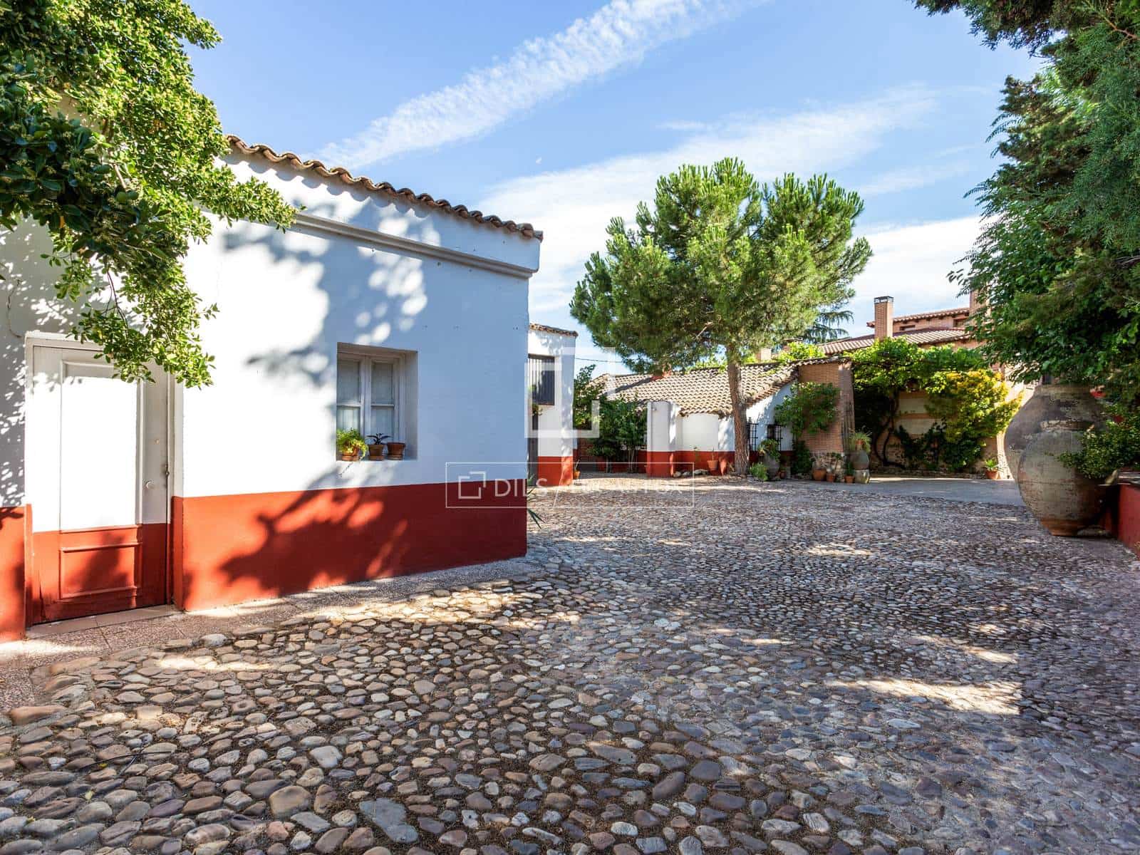 6 chambre Villa/Maison à vendre à Valdeolmos avec piscine garage - 6 290 000 € (Ref: 9603439)