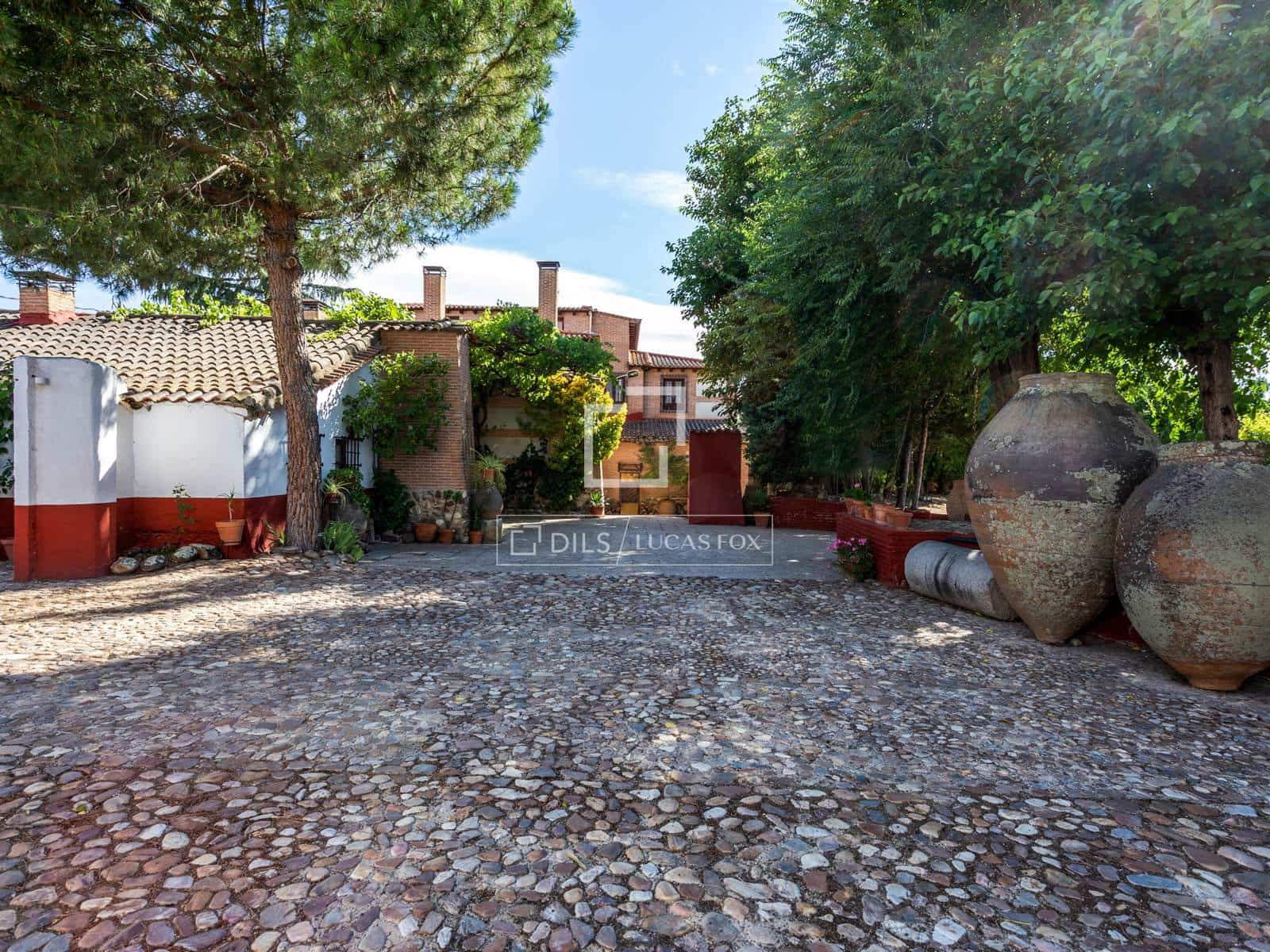 6 chambre Villa/Maison à vendre à Valdeolmos avec piscine garage - 6 290 000 € (Ref: 9603439)