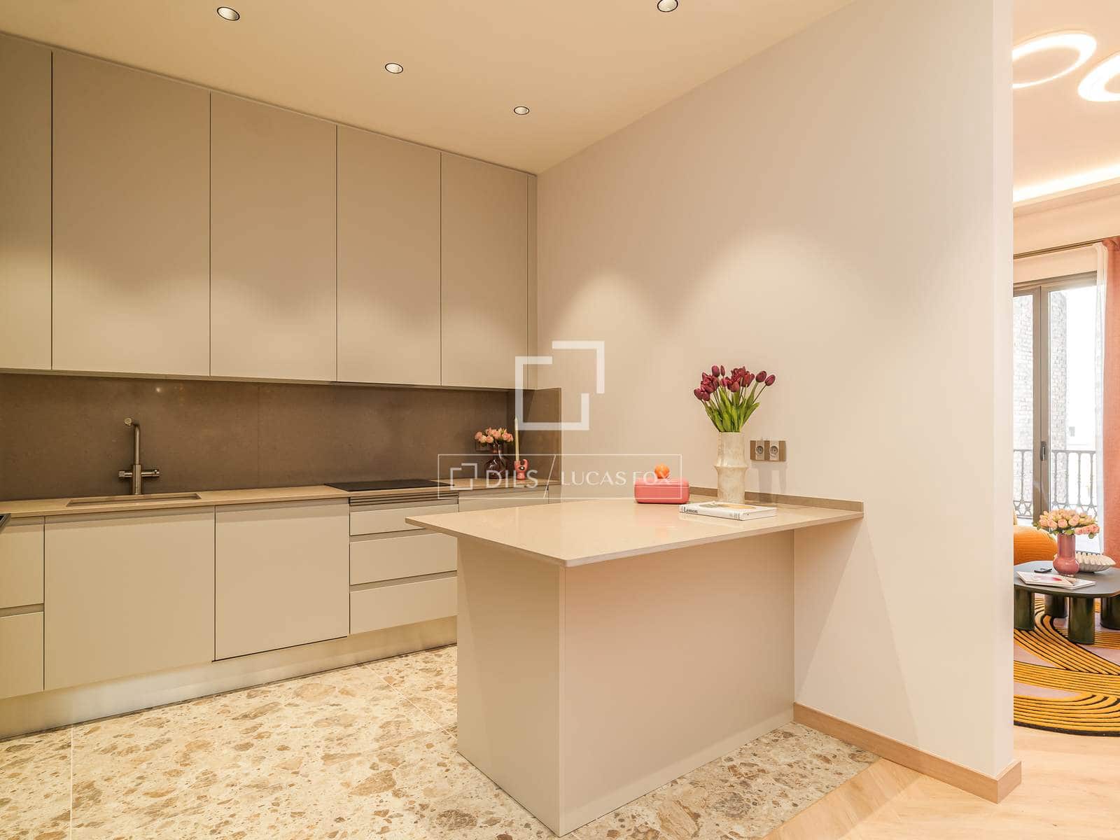 3 soveværelse Lejlighed til salg i Barcelona by - € 1.860.000 (Ref: 9603572)