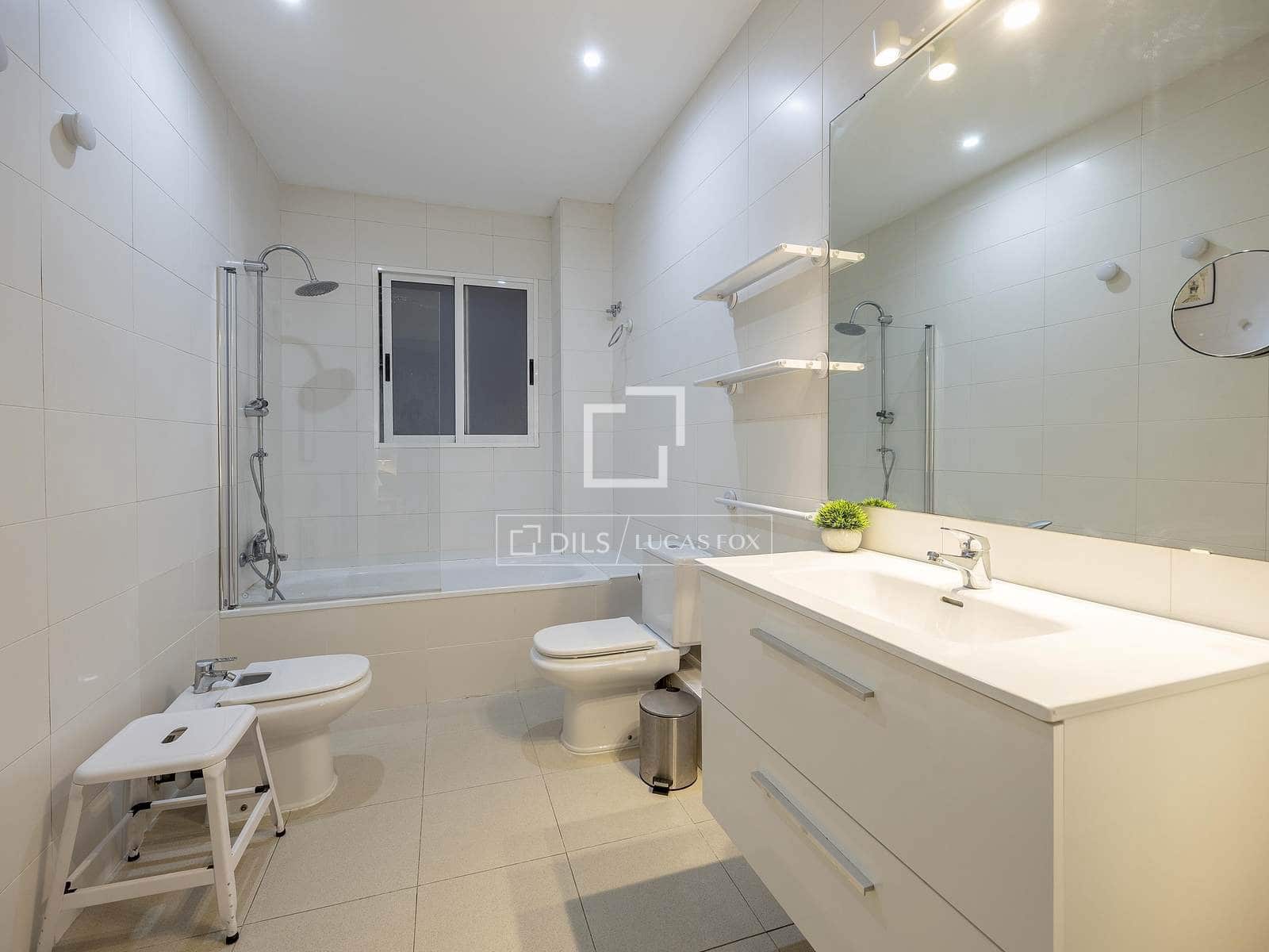 2 camera da letto Appartamento da affittare in Valencia citta - 1.900 € (Rif: 9603573)