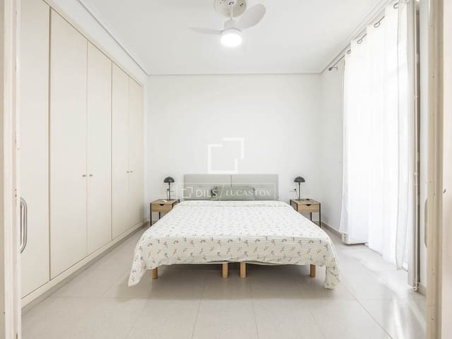 1 sypialnia Apartament do wynajęcia w Miasto Walencja - 1 600 € (Ref: 9603574)