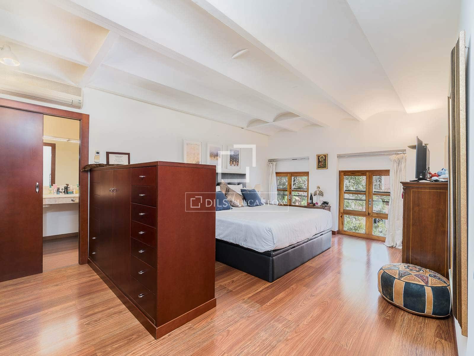 6 Zimmer Apartment zu verkaufen in Barcelona Stadt - 1.995.000 € (Ref: 9603575)