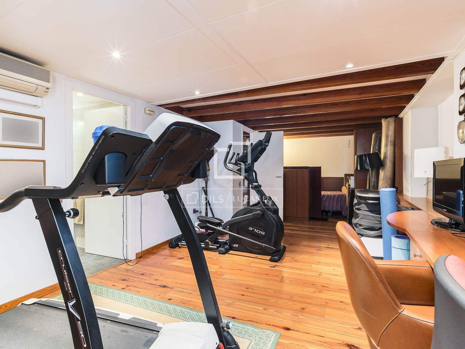 6 Zimmer Apartment zu verkaufen in Barcelona Stadt - 1.995.000 € (Ref: 9603575)