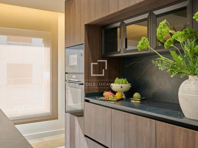 3 quarto Penthouse para venda em Alicante cidade - 890 000 € (Ref: 9603673)