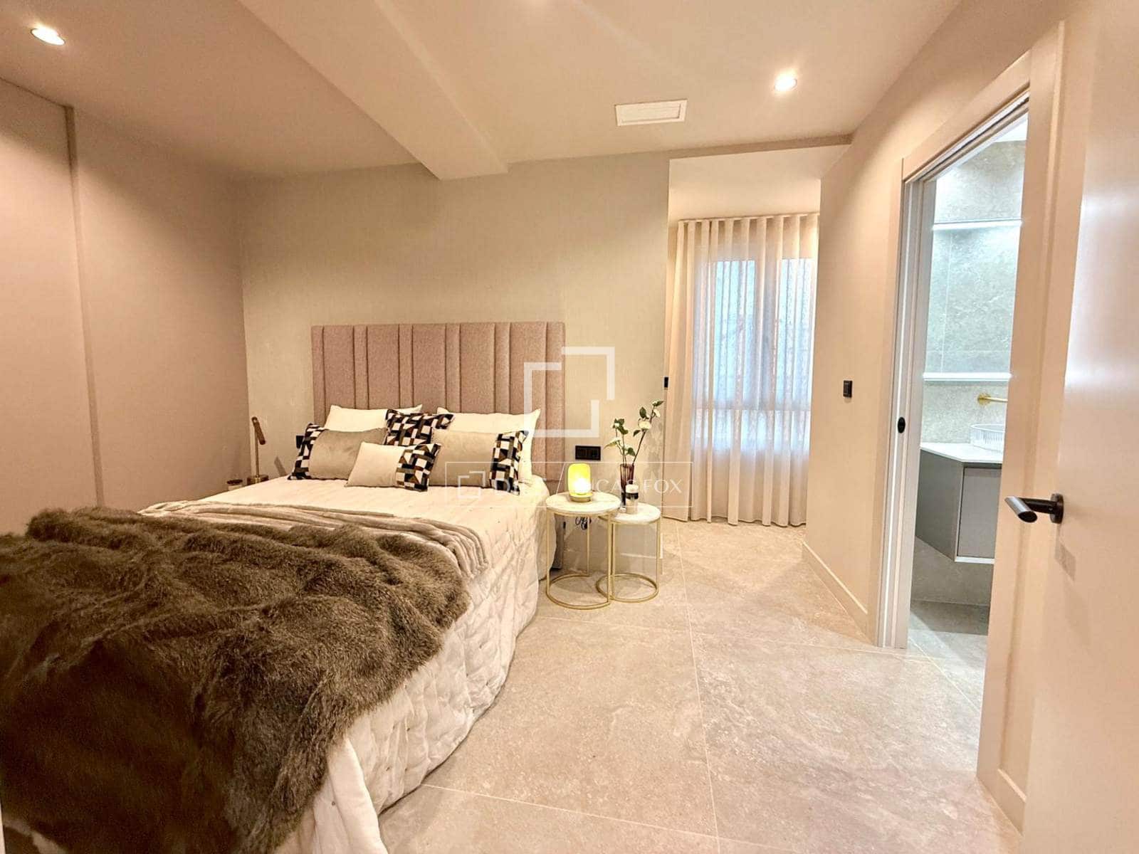 3 quarto Penthouse para venda em Alicante cidade - 890 000 € (Ref: 9603673)