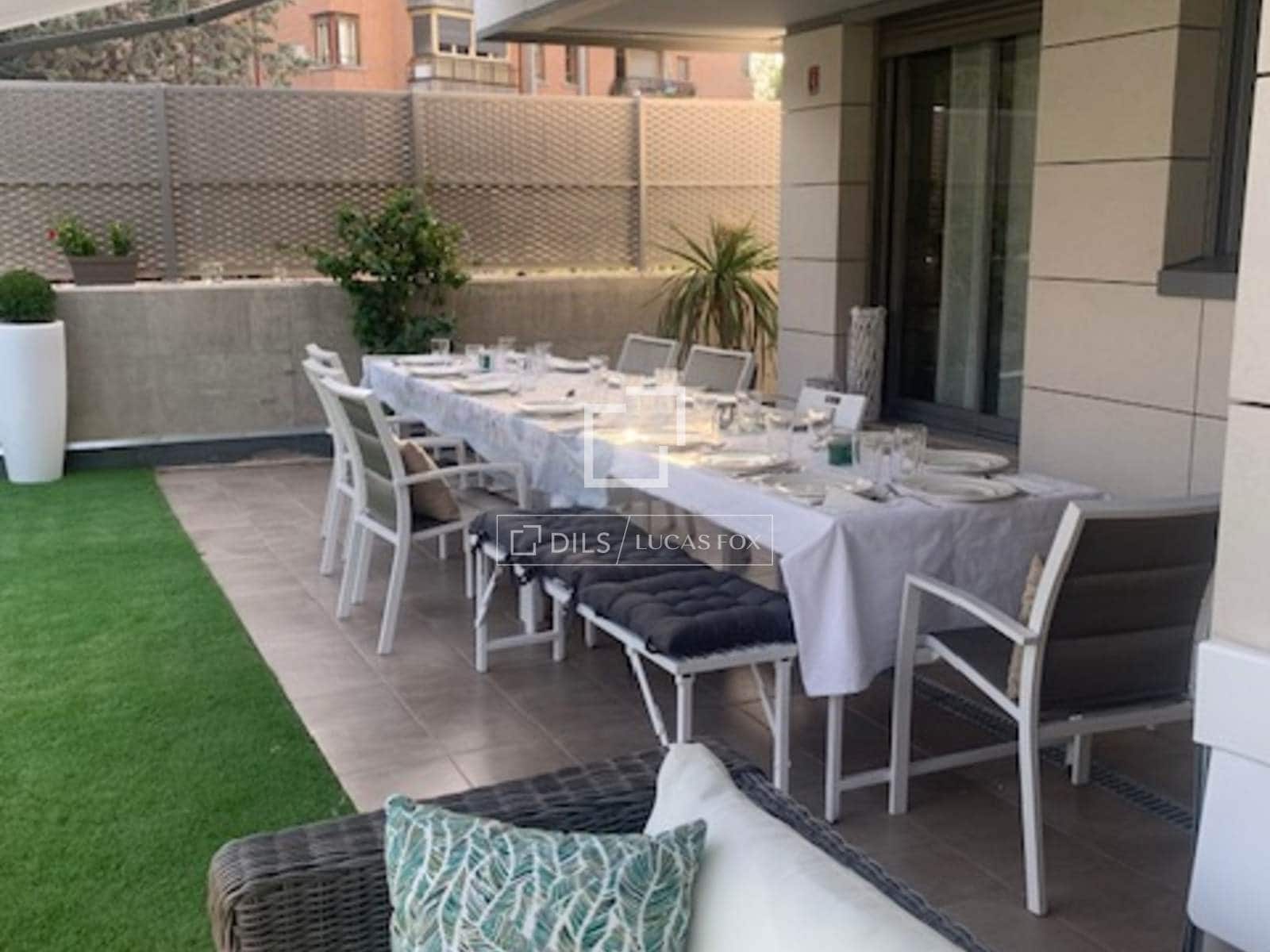 3 sypialnia Apartament na sprzedaż w Miasto Madryt z basenem garażem - 1 090 000 € (Ref: 9603674)