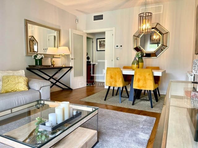 3 sypialnia Apartament na sprzedaż w Miasto Madryt z basenem garażem - 1 090 000 € (Ref: 9603674)