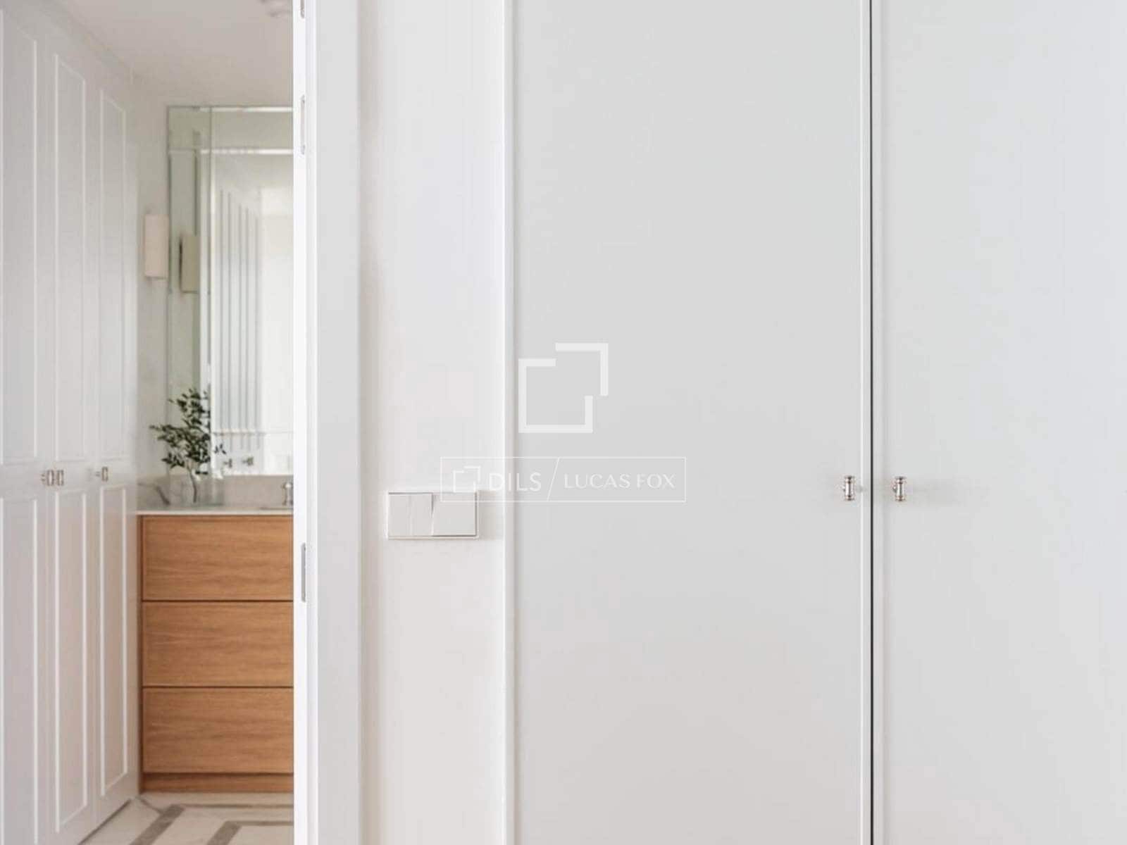 1 soverom Penthouse til salgs i Madrid by - € 1 080 000 (Ref: 9605395)