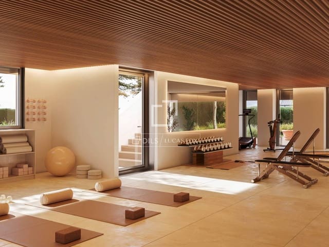 7 soverom Villa til salgs i Madrid by med svømmebasseng garasje - € 7 000 000 (Ref: 9605396)