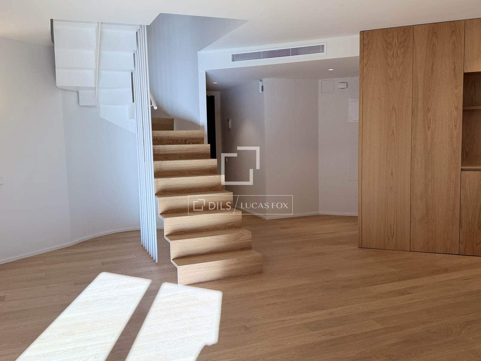 Apartamento de 3 habitaciones en Alicante / Alacant ciudad en venta - 725.000 € (Ref: 9606325)