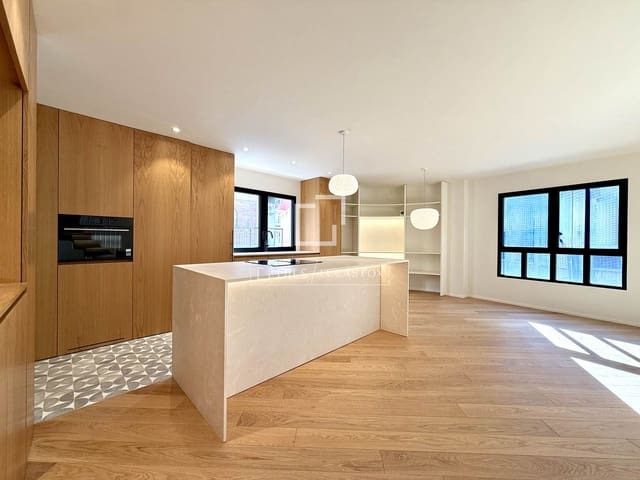 3 slaapkamer Appartement te koop in Alicante stad - € 725.000 (Ref: 9606325)