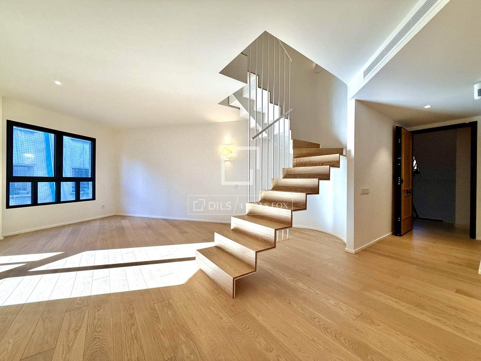 Apartamento de 3 habitaciones en Alicante / Alacant ciudad en venta - 725.000 € (Ref: 9606325)