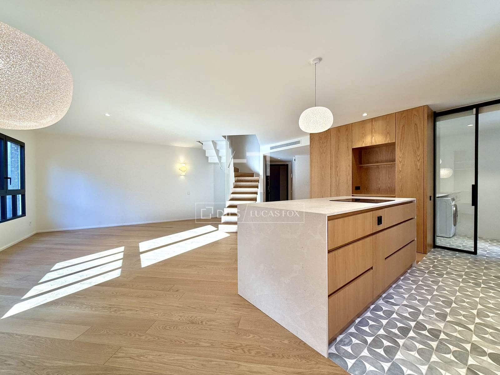 Apartamento de 3 habitaciones en Alicante / Alacant ciudad en venta - 725.000 € (Ref: 9606325)