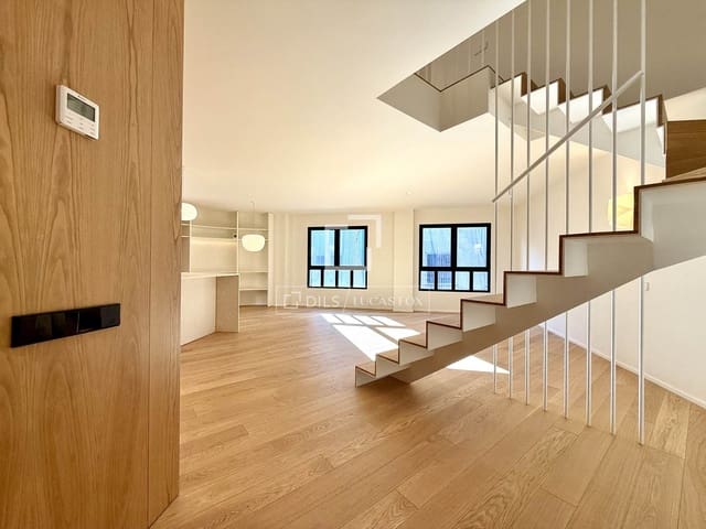 3 slaapkamer Appartement te koop in Alicante stad - € 725.000 (Ref: 9606325)