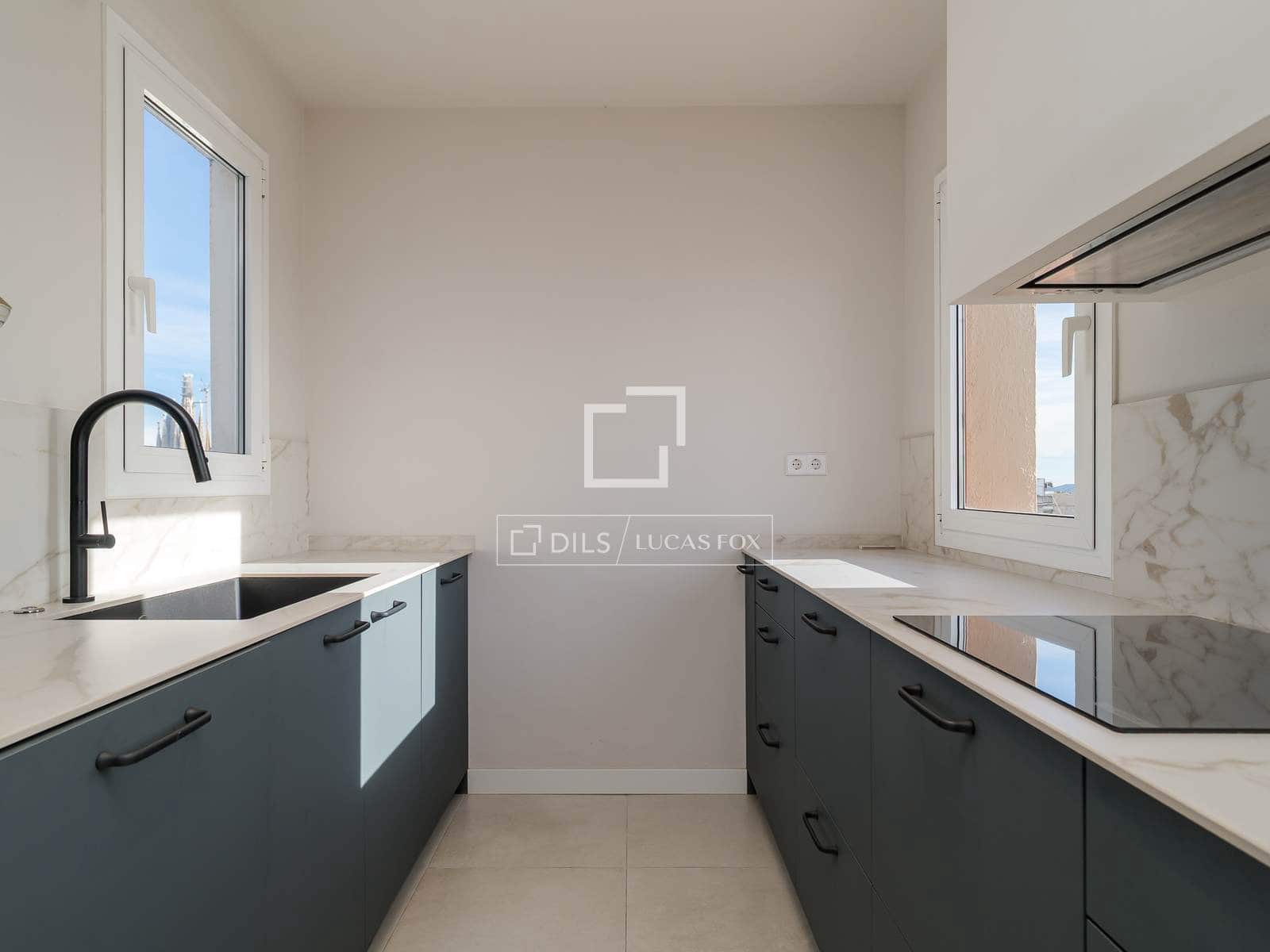 Ático de 2 habitaciones en Barcelona ciudad en alquiler - 2.900 € (Ref: 9606326)
