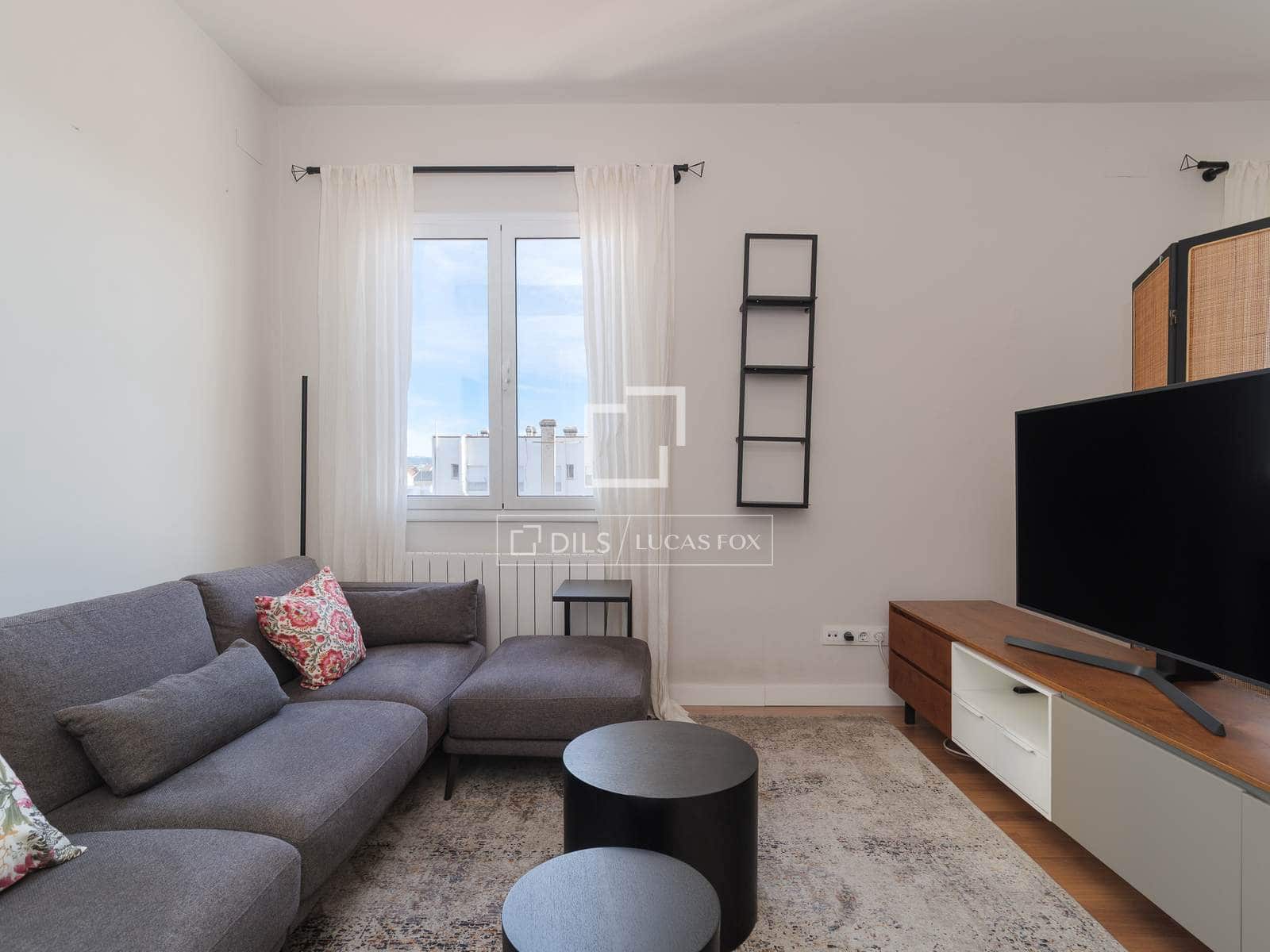 Ático de 2 habitaciones en Barcelona ciudad en alquiler - 2.900 € (Ref: 9606326)