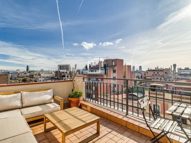 Ático de 2 habitaciones en Barcelona ciudad en alquiler - 2.900 € (Ref: 9606326)