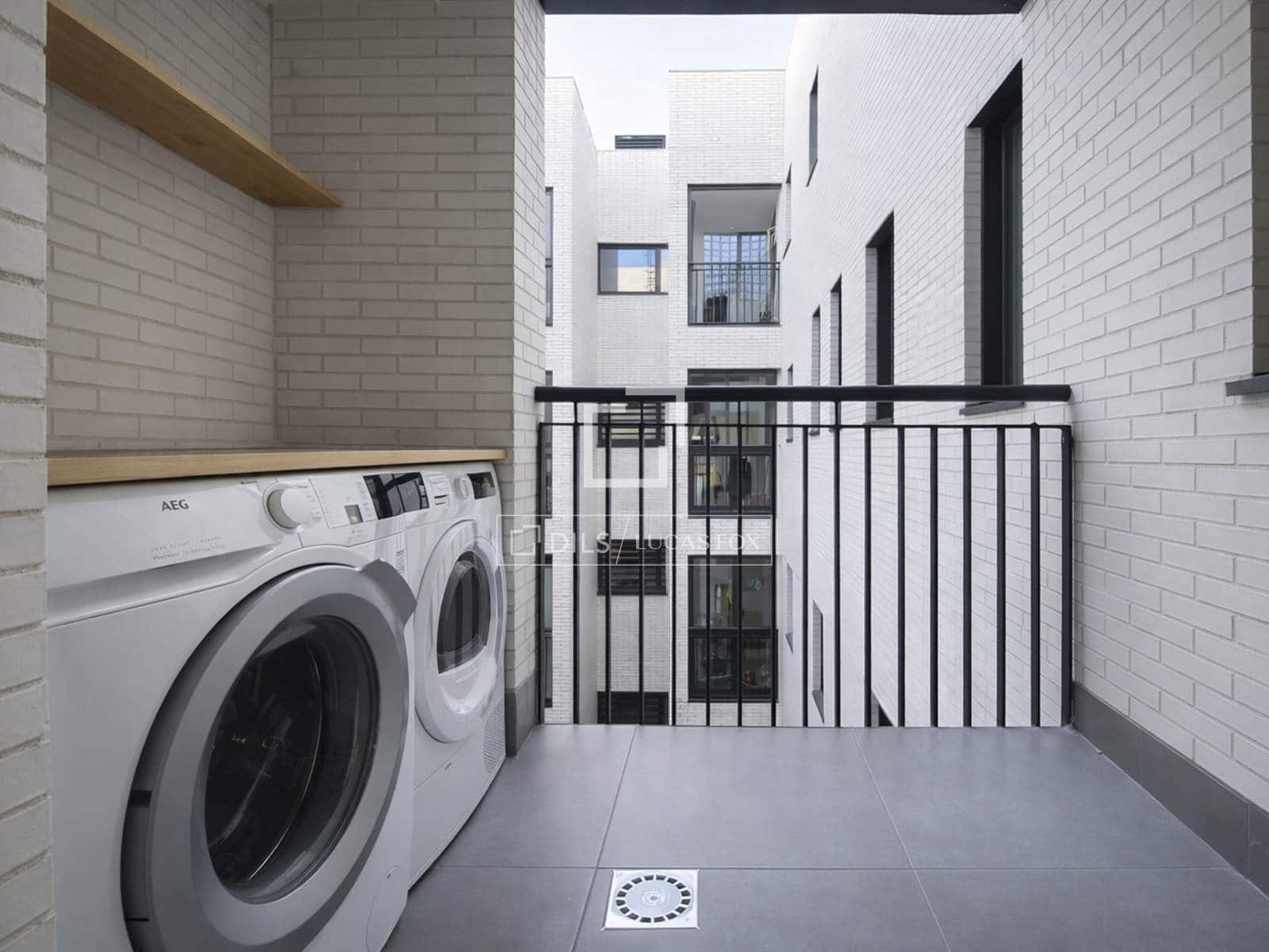 Apartamento de 5 habitaciones en Madrid ciudad en alquiler con piscina garaje - 4.150 € (Ref: 9606327)