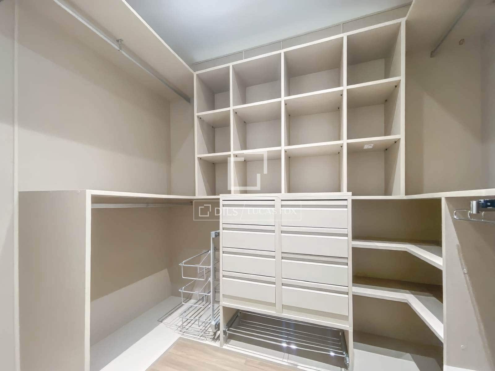 Apartamento de 5 habitaciones en Madrid ciudad en alquiler con piscina garaje - 4.150 € (Ref: 9606327)